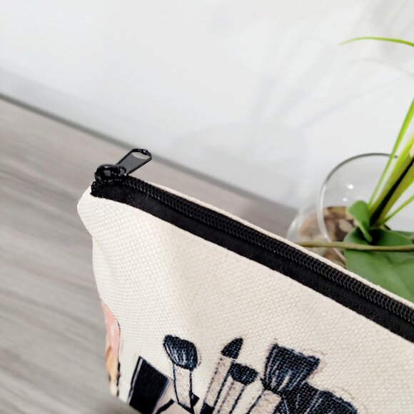 ๐Chic Makeup Bag Cosmetic Bag Travel Organizer for Brushes & Essentials - Picture 8 of 8